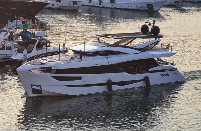 La Vie Superyacht - Tecnomar Evo 120 