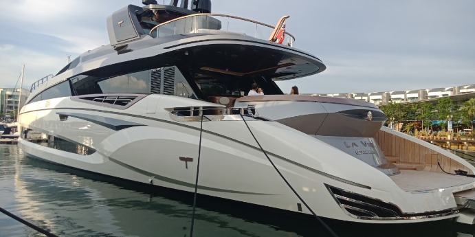 La Vie Superyacht - Tecnomar Evo 120  