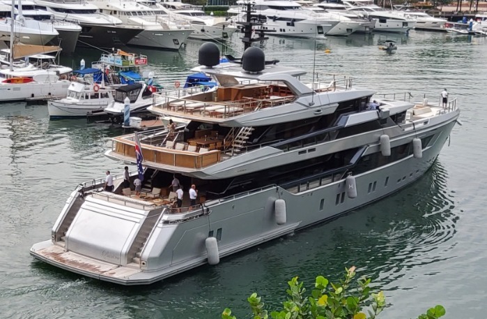 La Vie Superyacht - Tecnomar Evo 120