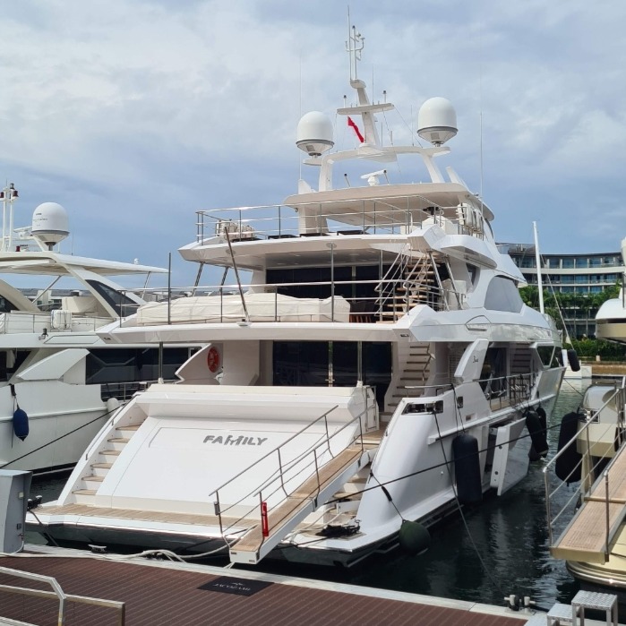 La Vie Superyacht - Tecnomar Evo 120